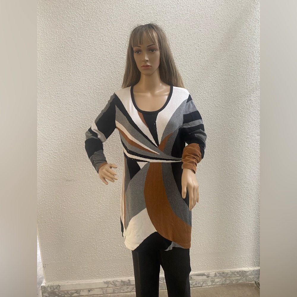 ALFANI SWEATER Size M